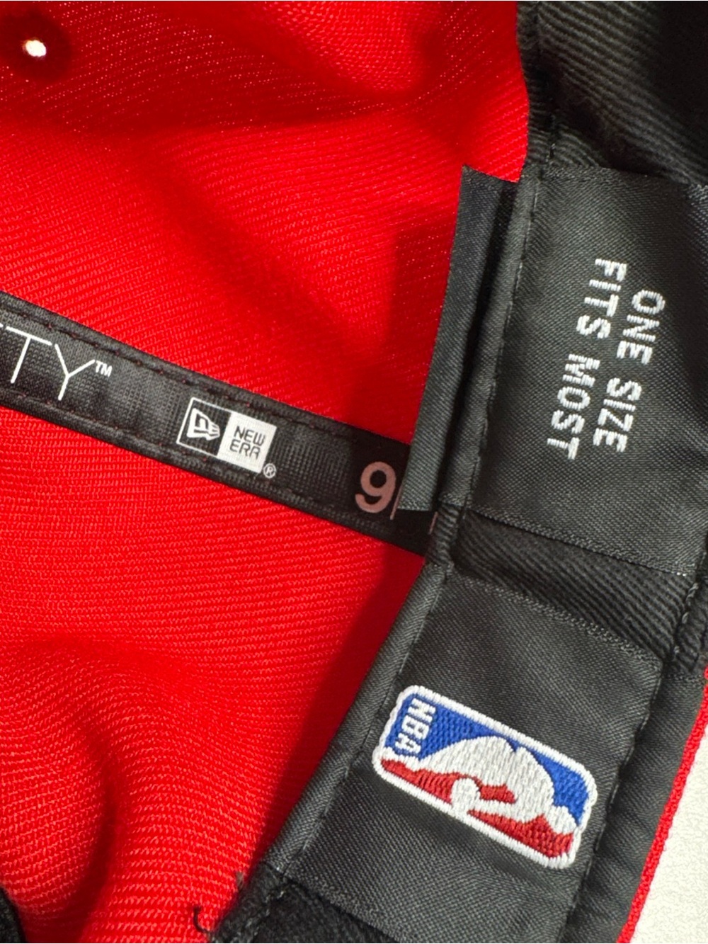 New Era Red and Black 9FIFTY Snapback Hat - Picture 11 of 14